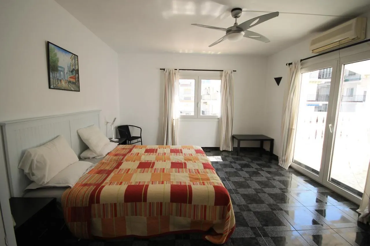 Apartment Ferienwohnung Duplex Fray Junipero Nerja Spanien
